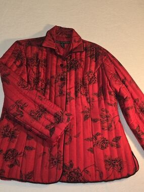 Anne Carson Vintage Red Quilted 100% Silk Jacket Black Floral Rhinestones Sz XL